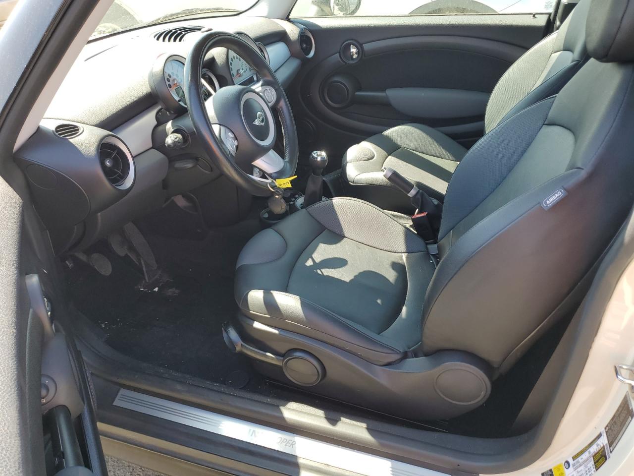 2009 Mini Cooper VIN: WMWMF33569TU72365 Lot: 66633404