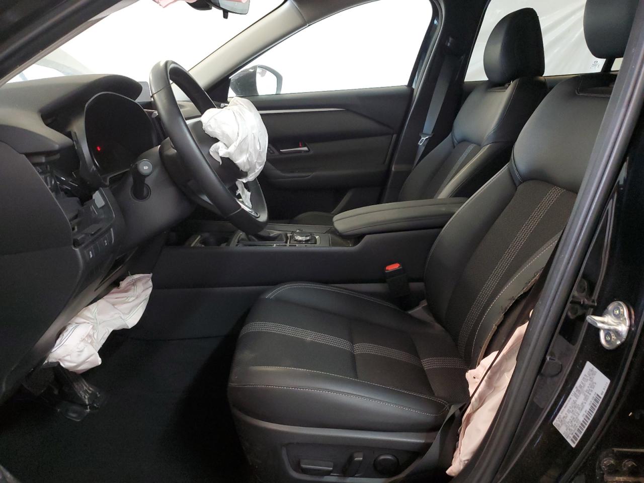2023 Mazda CX-50 - Image 7