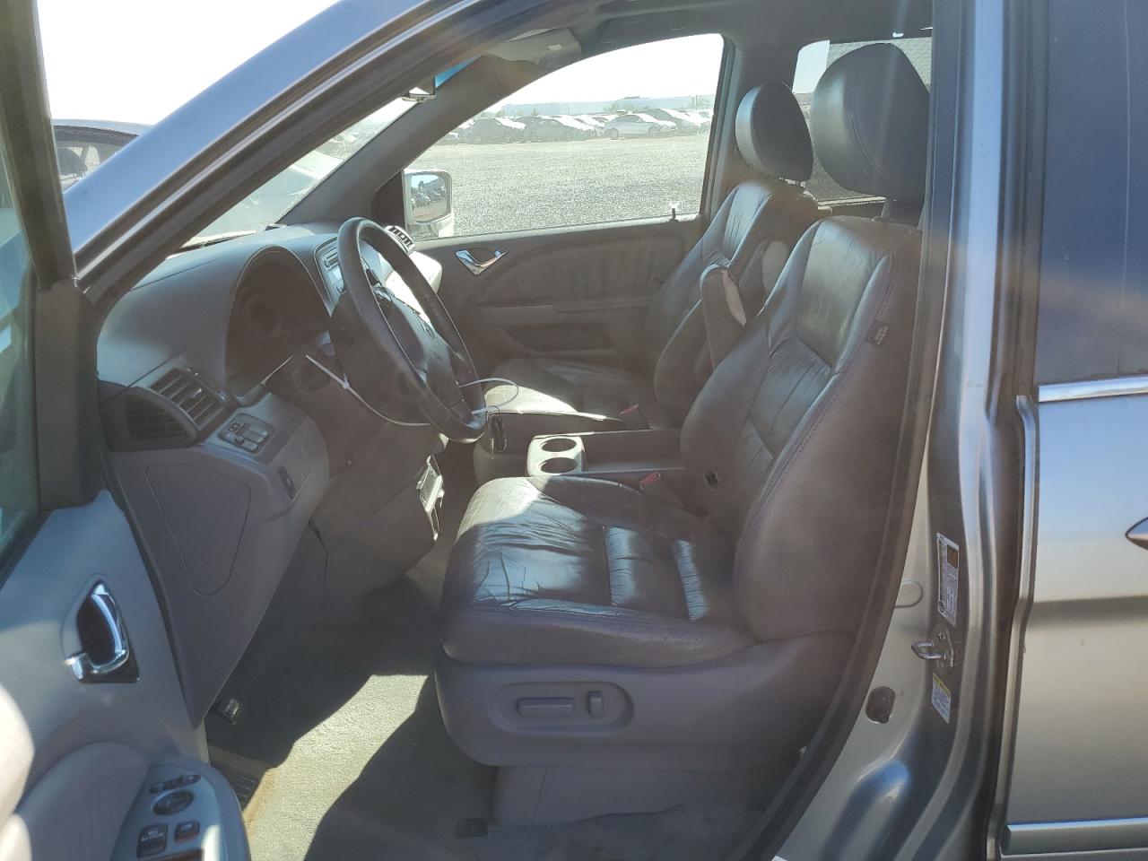 2008 Honda Odyssey - Image 7