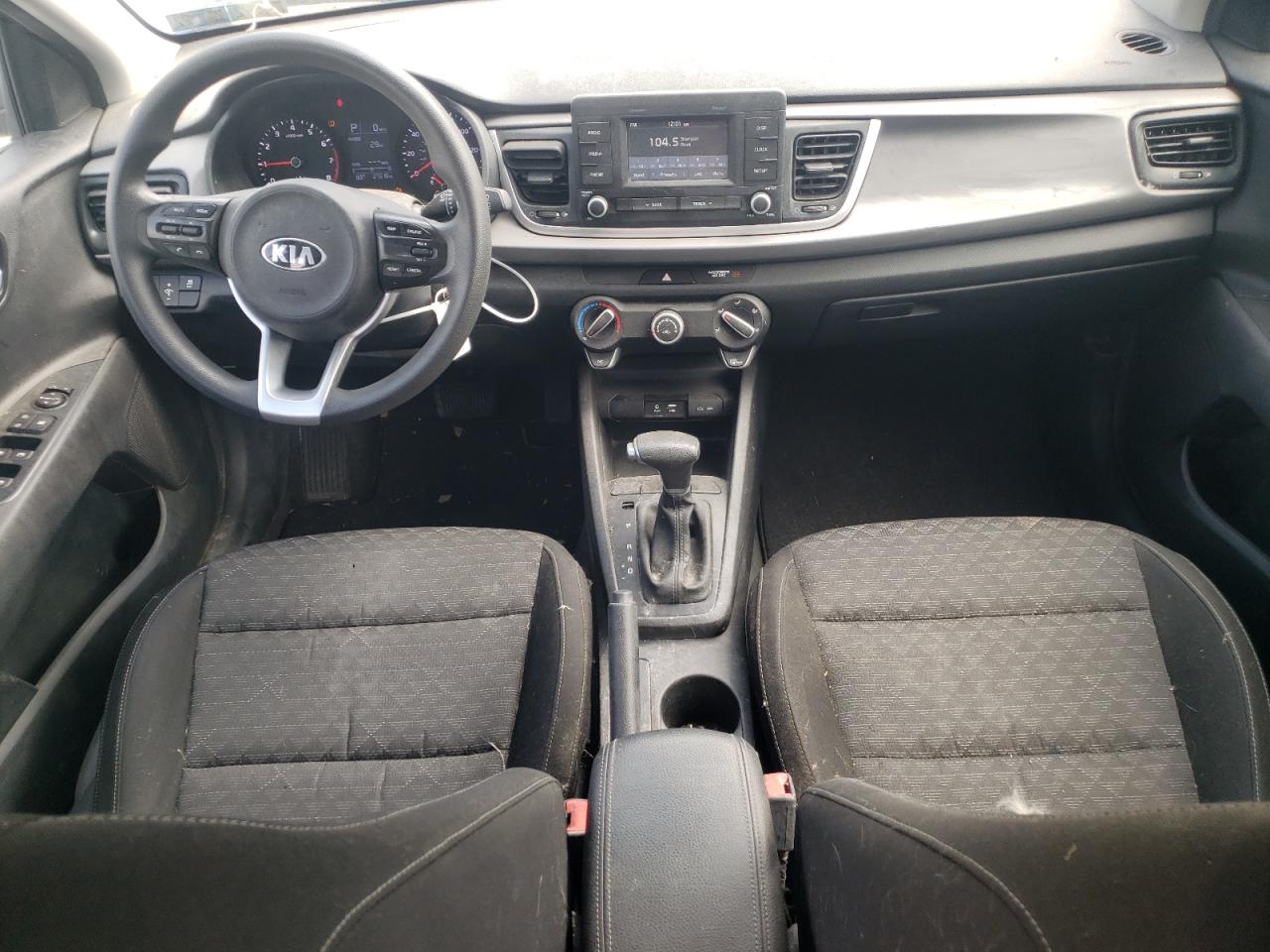 3KPA25AB1JE060129 2018 Kia Rio Lx