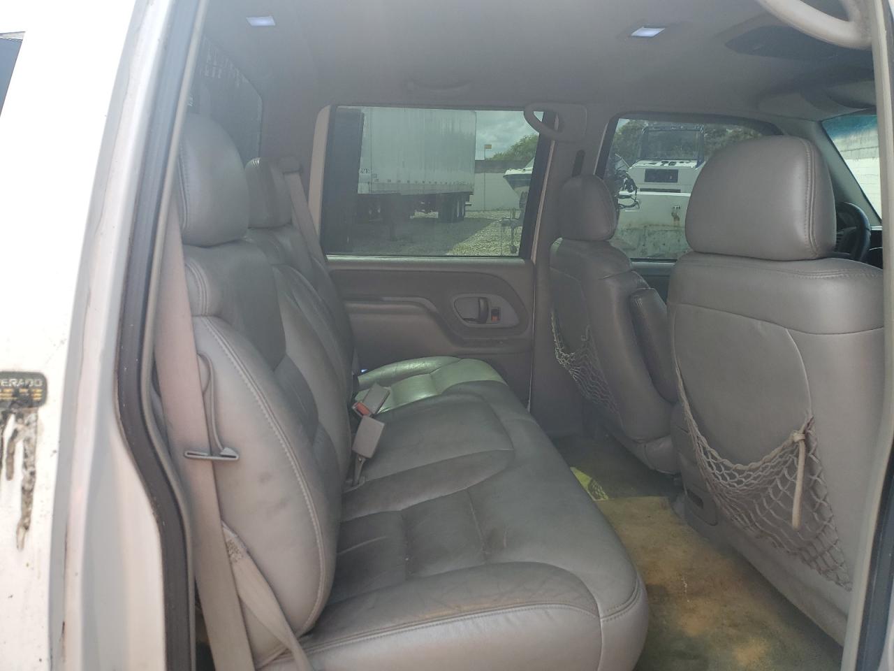 1998 Chevrolet Gmt-400 K3500 VIN: 1GCHK33F3WF038309 Lot: 65594804