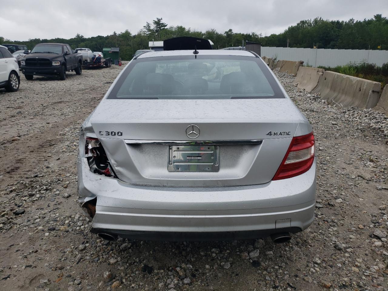 2011 Mercedes-Benz C 300 4Matic VIN: WDDGF8BB9BR155337 Lot: 65345134