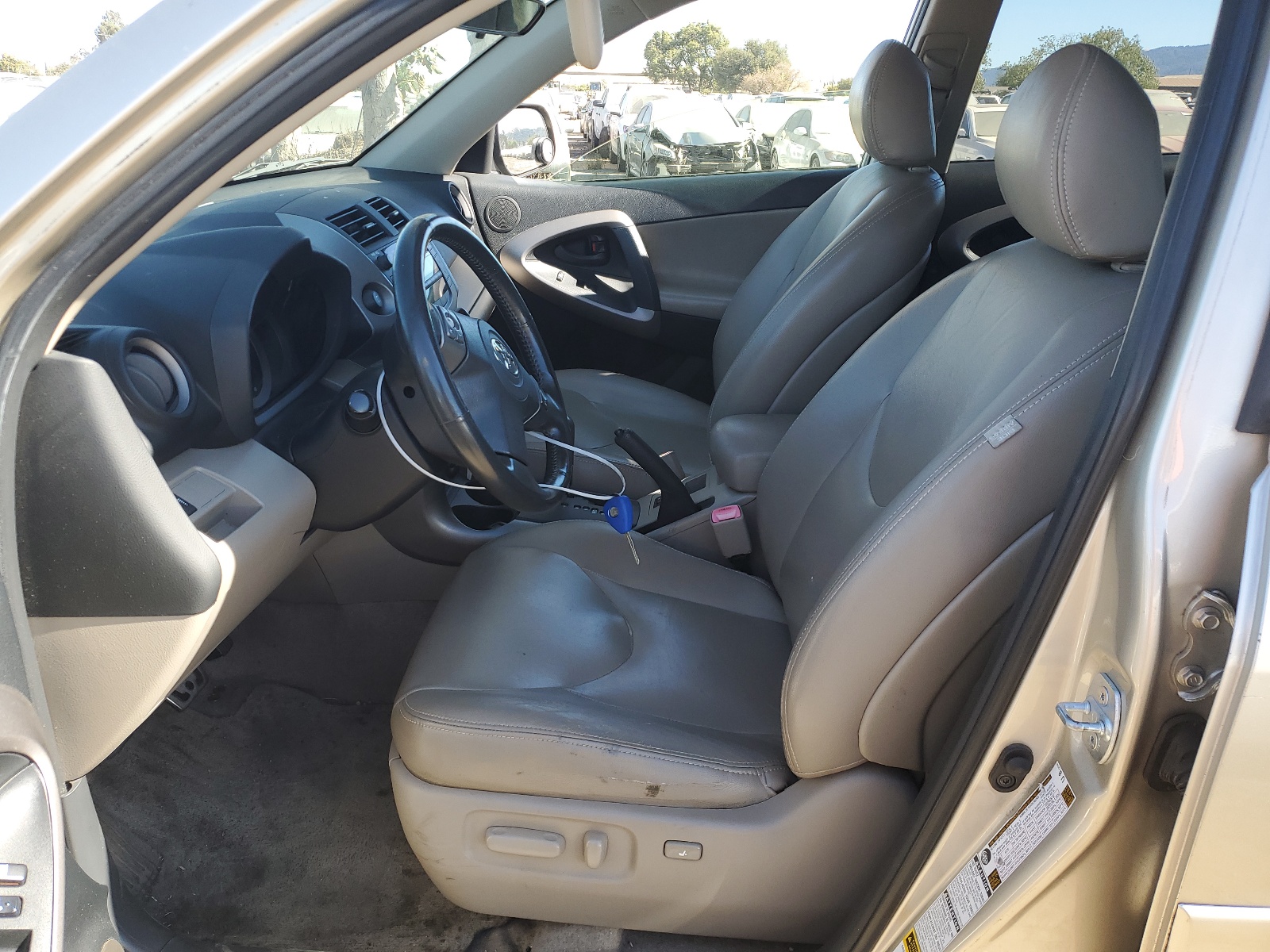 JTMBK31V476015820 2007 Toyota Rav4 Limited