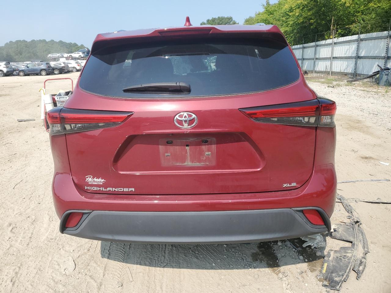 2021 Toyota Highlander Xle VIN: 5TDGZRAH9MS519807 Lot: 66850524