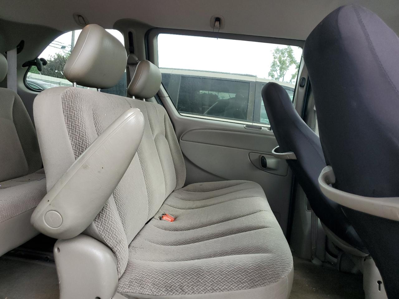 2002 Dodge Caravan Se VIN: 1B4GP25332B672146 Lot: 67632124