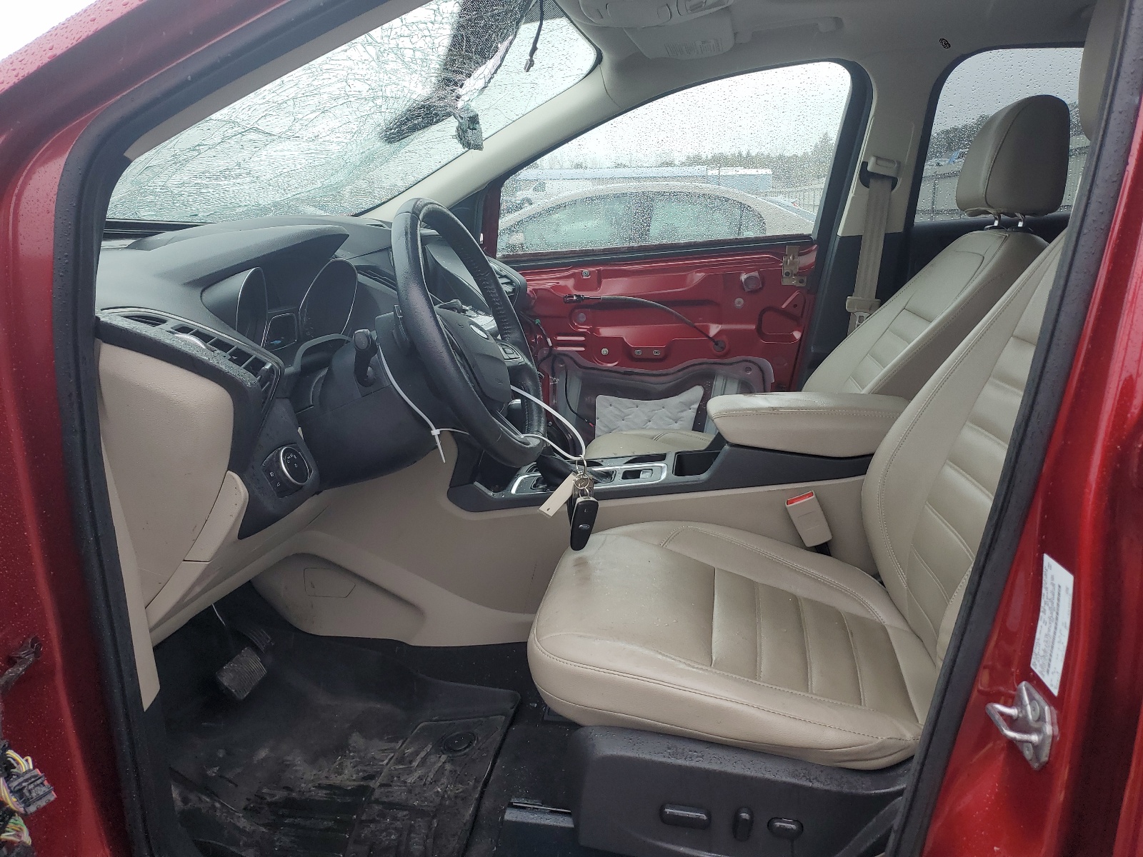 1FMCU9J91HUB34793 2017 Ford Escape Titanium