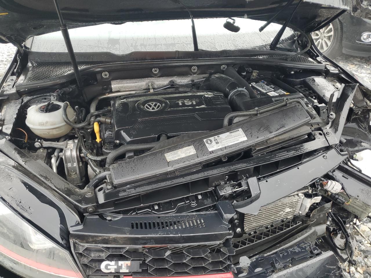 2015 Volkswagen Gti VIN: 3VW4T7AU2FM092217 Lot: 66910744