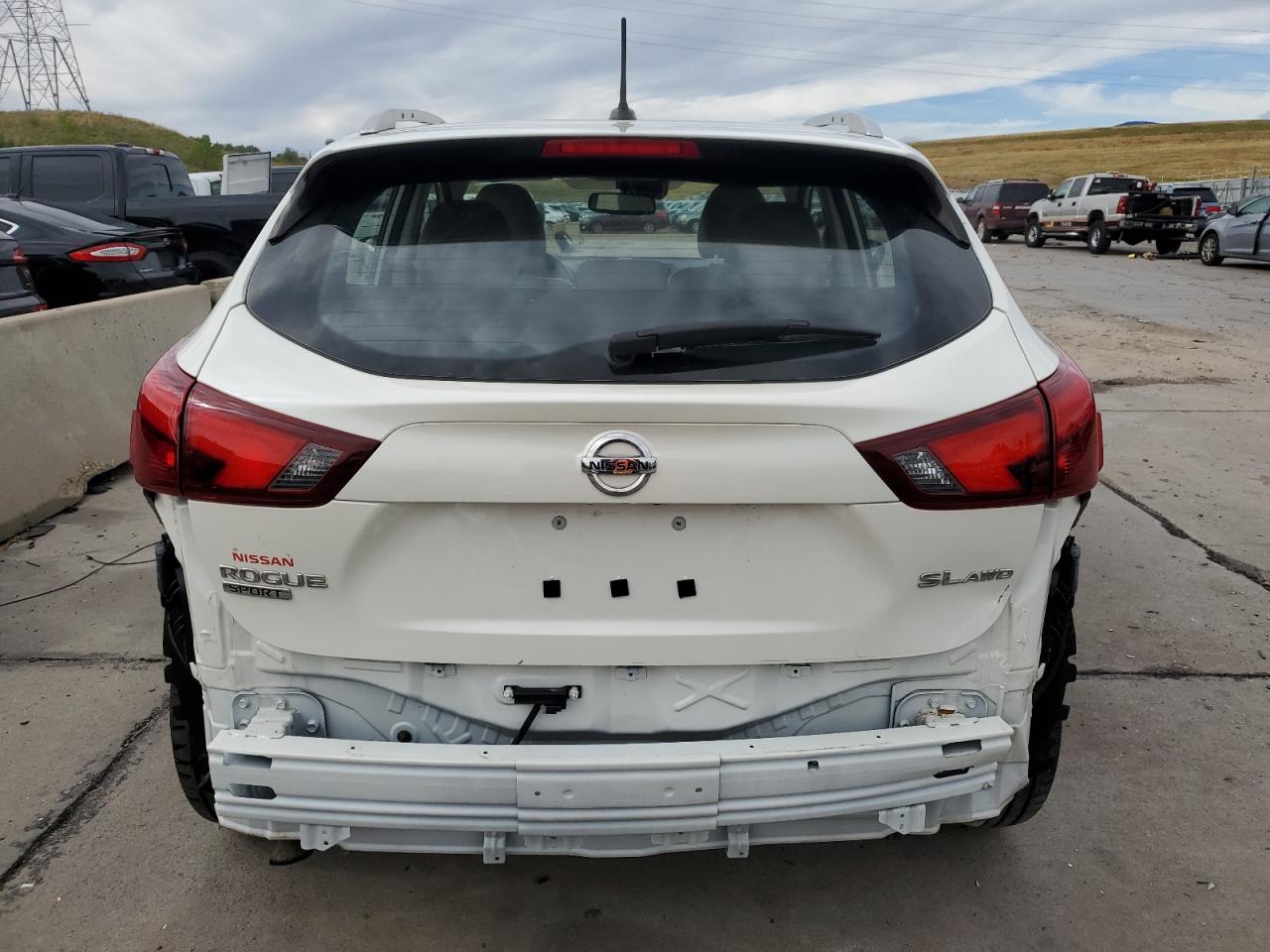 2019 Nissan Rogue Sport S VIN: JN1BJ1CR0KW620517 Lot: 68274064