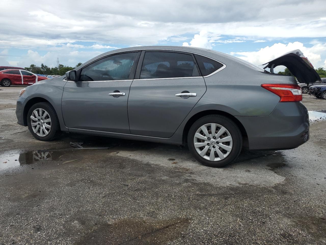 2018 Nissan Sentra - Image 2