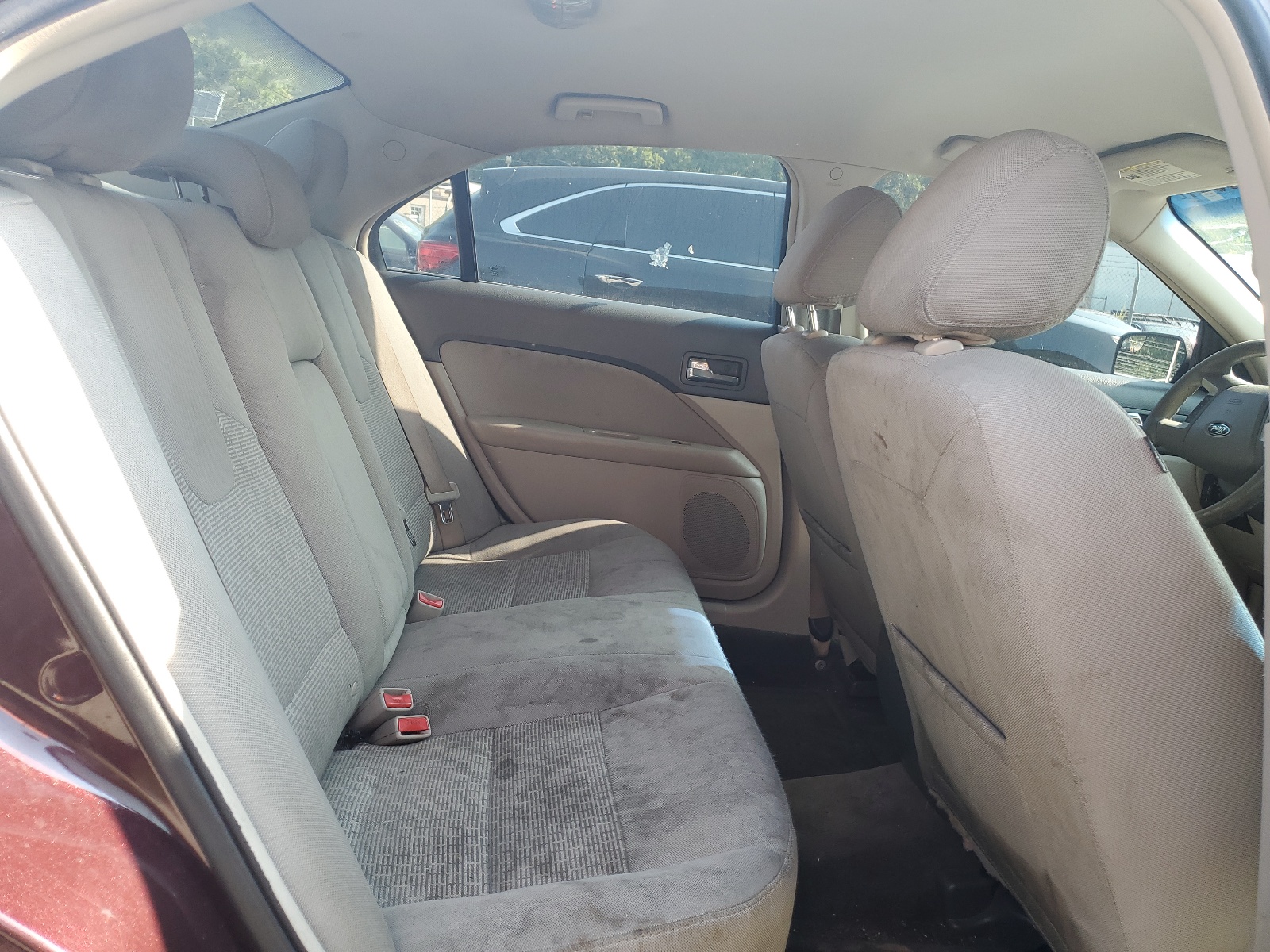 3FAHP0HAXBR222937 2011 Ford Fusion Se