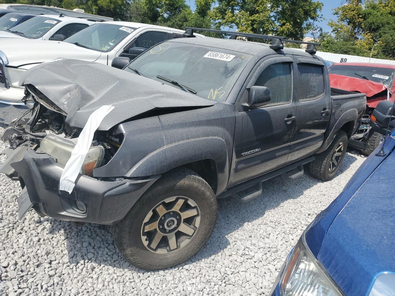 2013 TOYOTA TACOMA