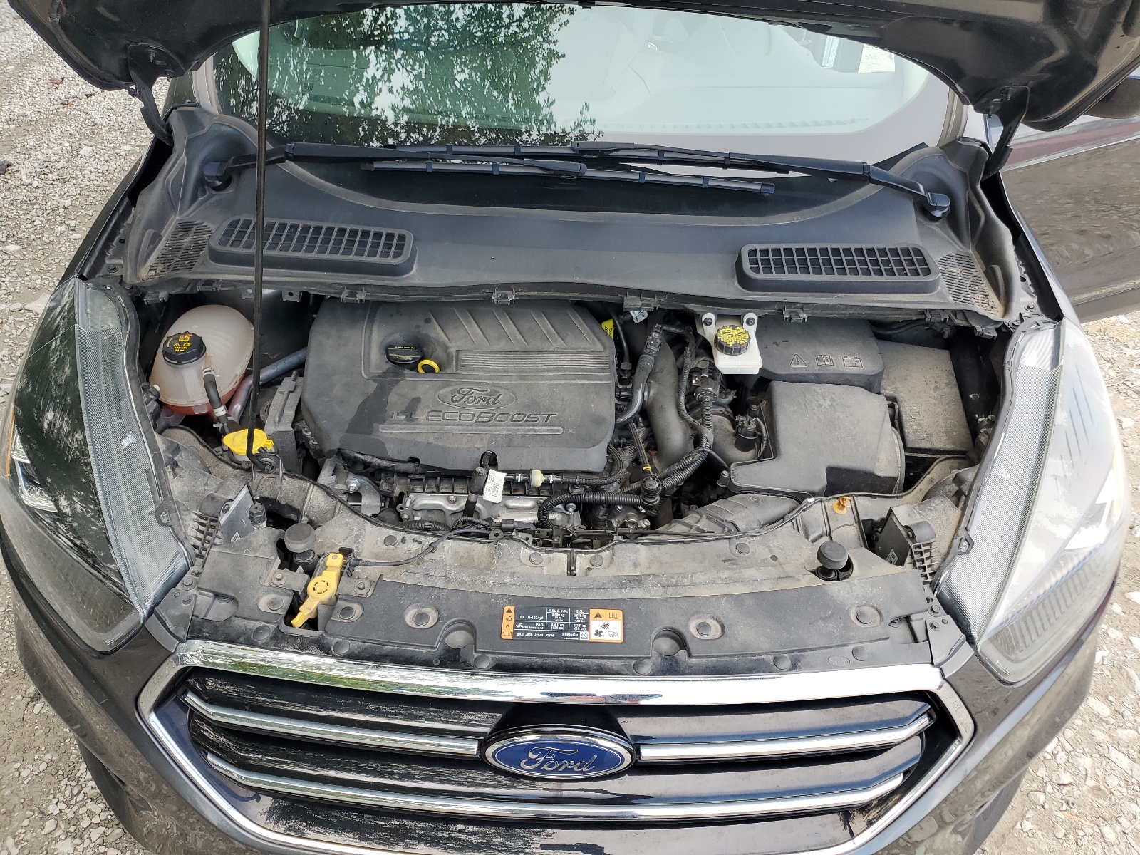 1FMCU9GD4HUD75825 2017 Ford Escape Se