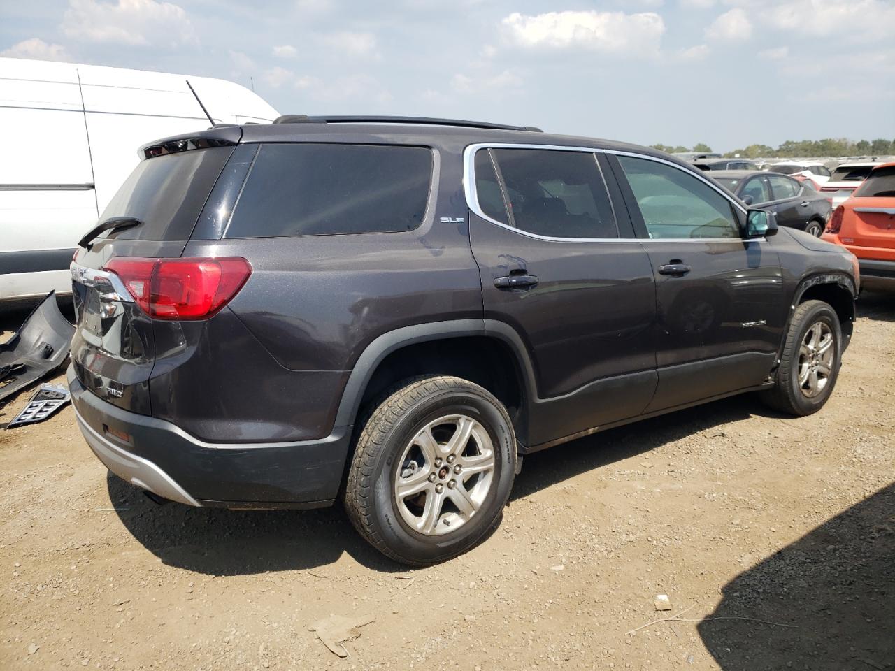 1GKKNRLA7HZ264332 2017 GMC Acadia Sle