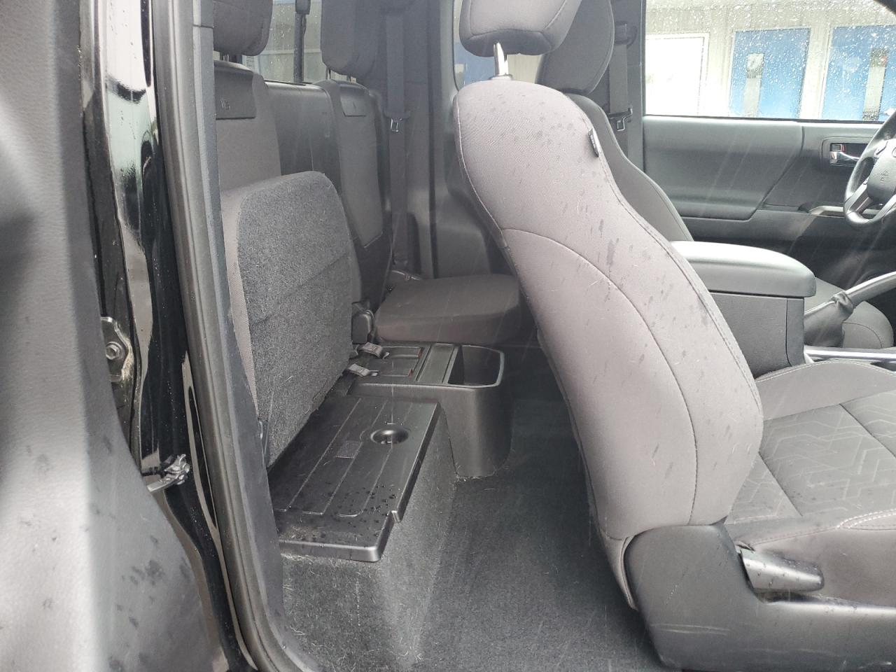 2017 Toyota Tacoma Access Cab VIN: 5TFSZ5AN8HX064957 Lot: 65934574