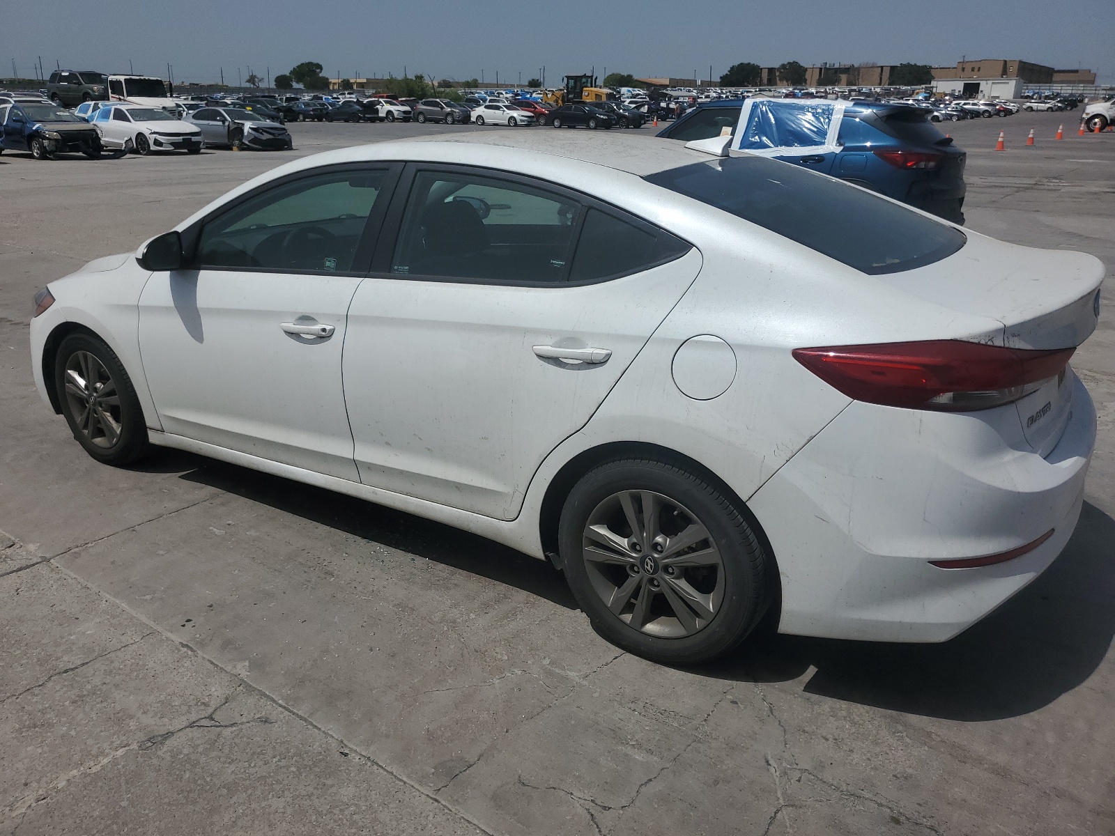 2018 Hyundai Elantra Sel vin: 5NPD84LF6JH213251