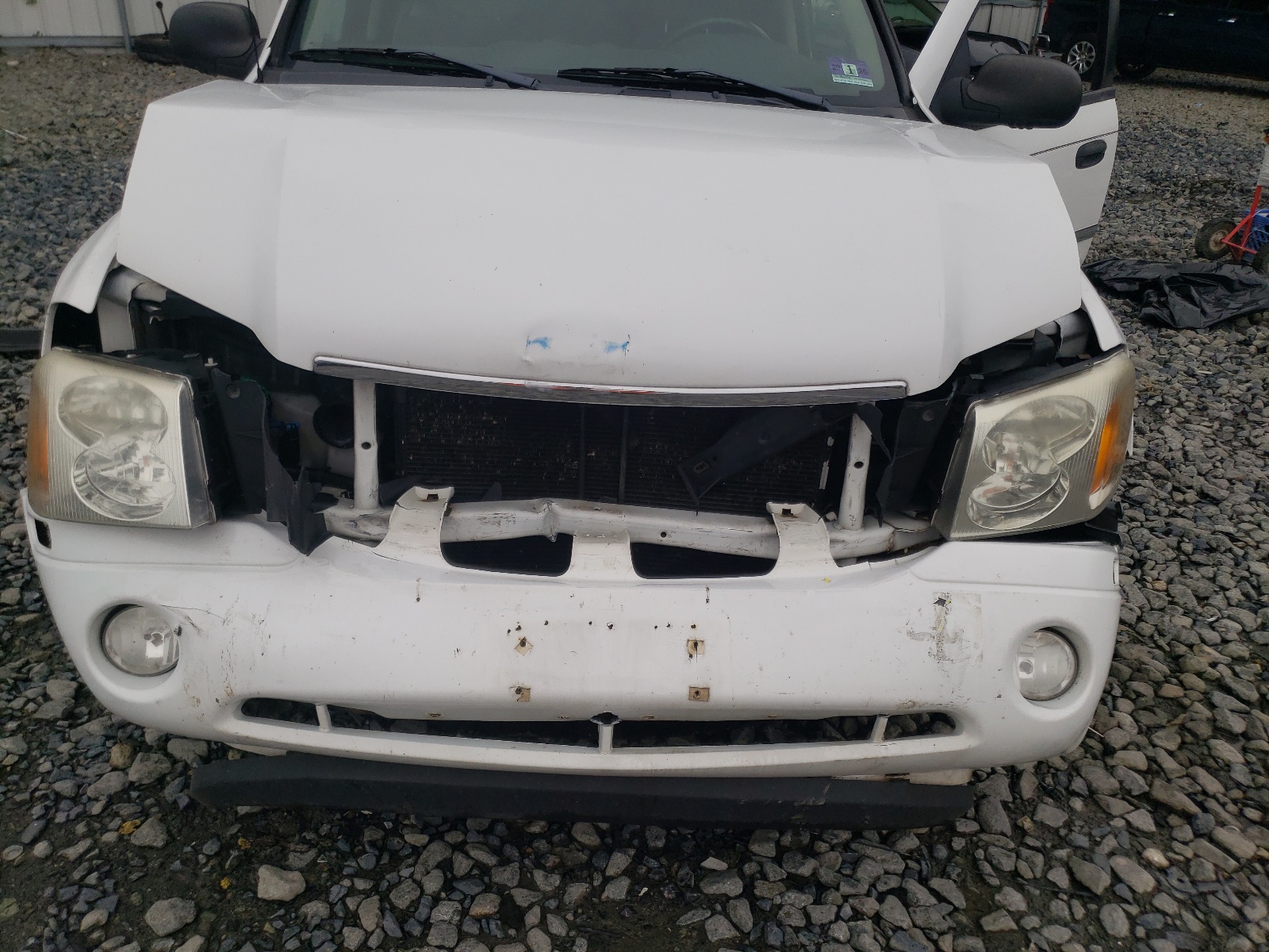 1GKDT33S892113725 2009 GMC Envoy Sle