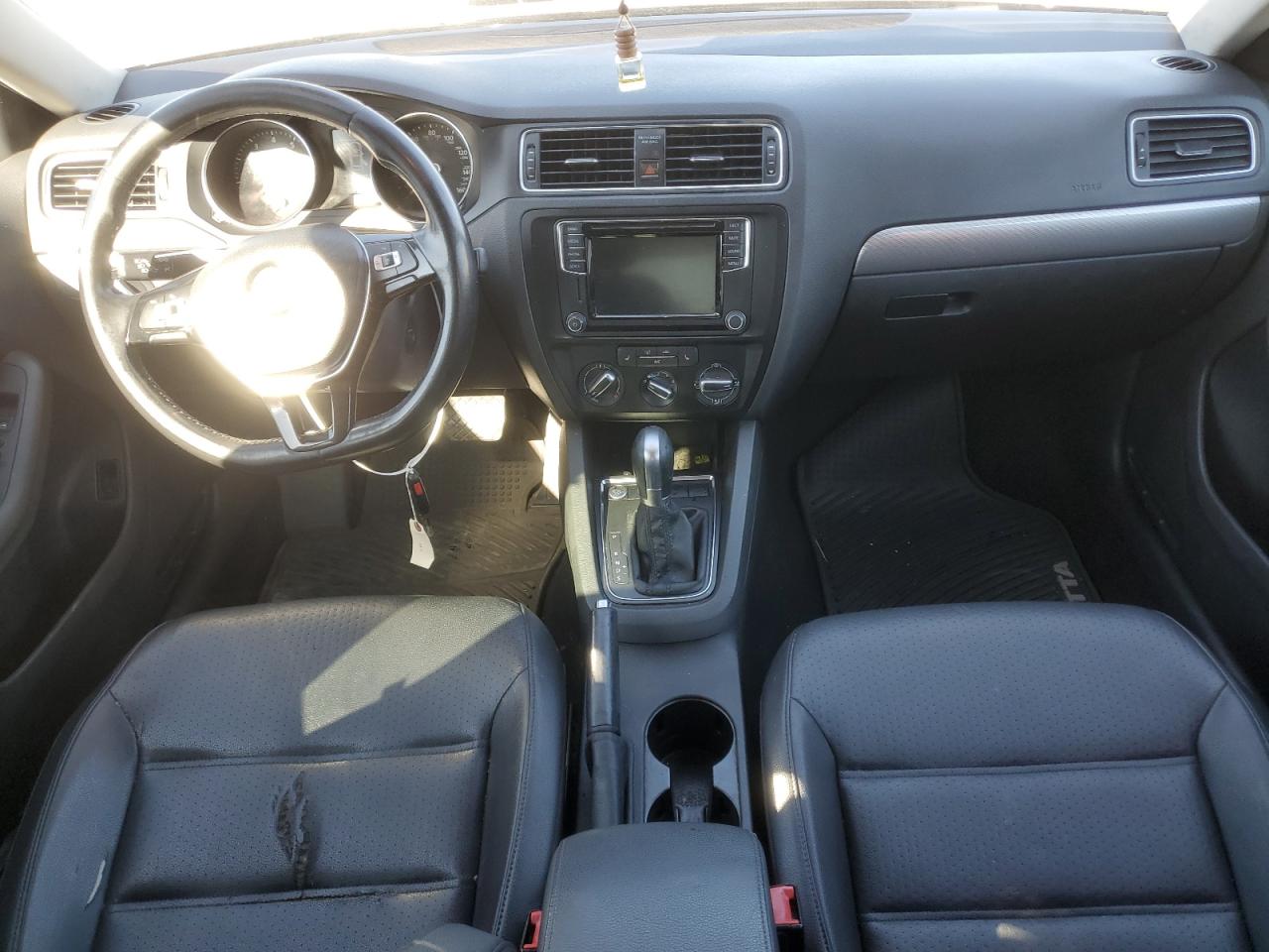 2017 Volkswagen Jetta Se VIN: 3VWDB7AJ4HM268616 Lot: 68133724