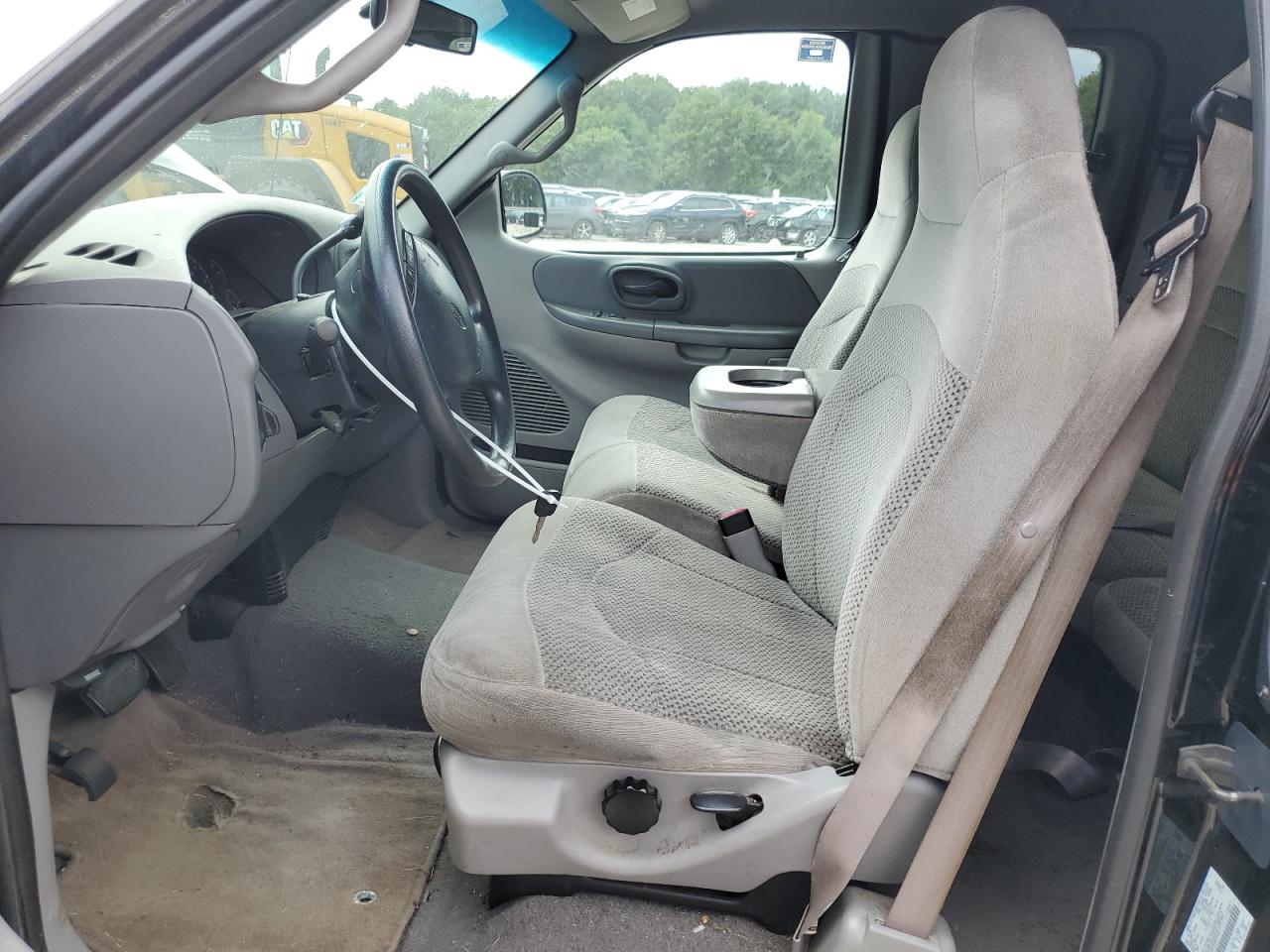 2000 Ford F150 VIN: 1FTZX1725YNB29740 Lot: 67214294