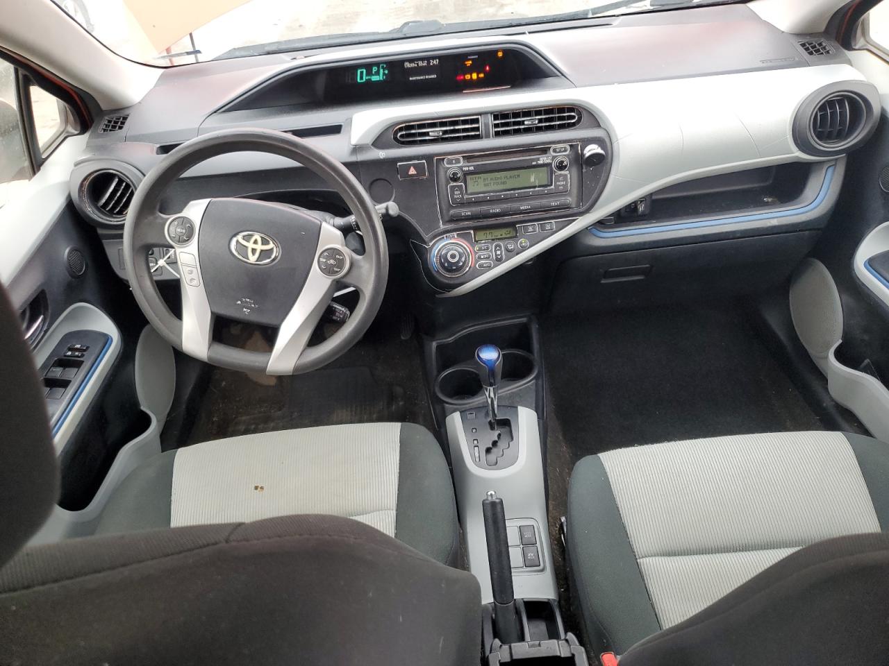 JTDKDTB37C1016216 2012 Toyota Prius C