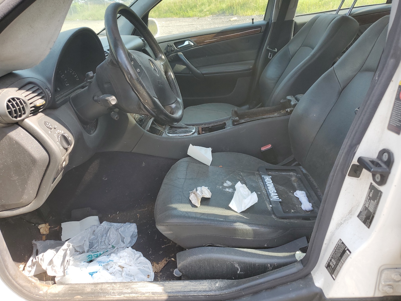 WDBRF64J44F458119 2004 Mercedes-Benz C 320