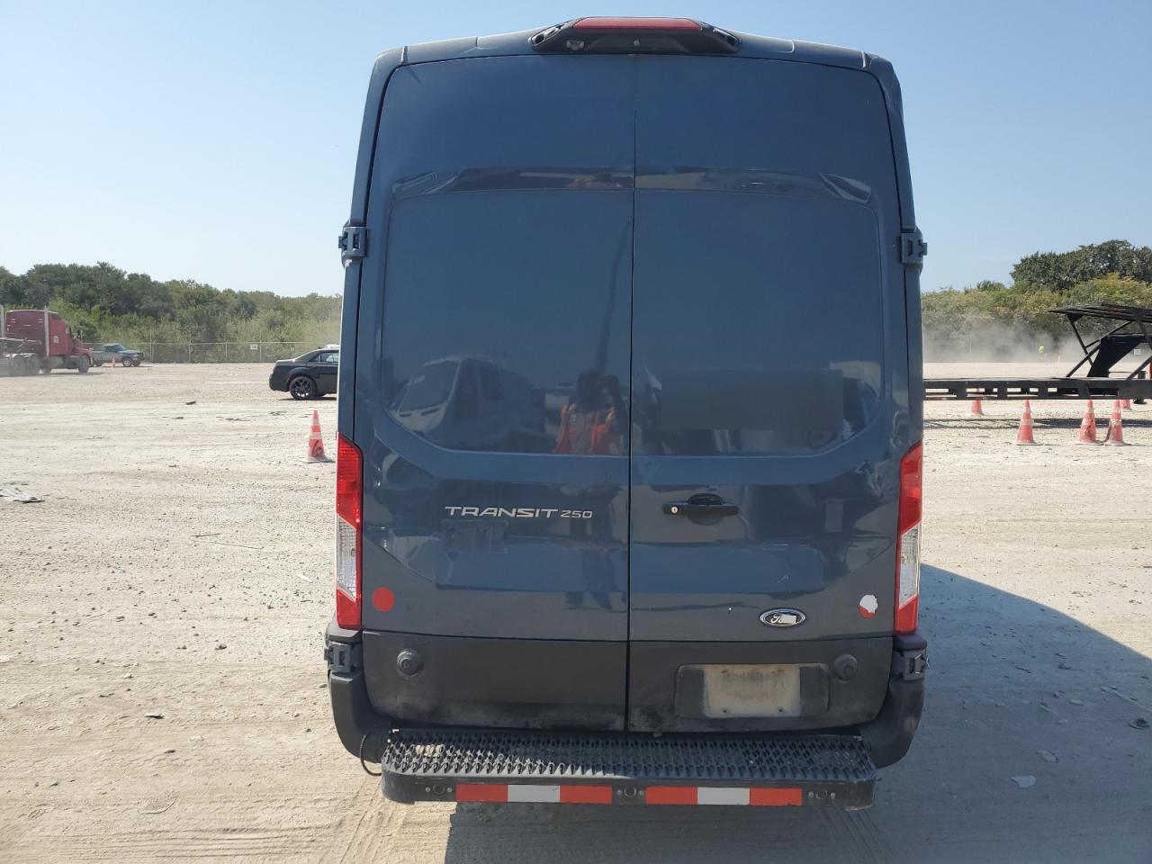 2020 Ford Transit T-250 VIN: 1FTBR3X80LKB26878 Lot: 66173194