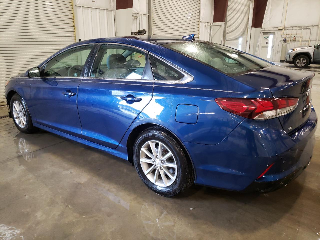 5NPE24AF6JH622083 2018 HYUNDAI SONATA - Image 2