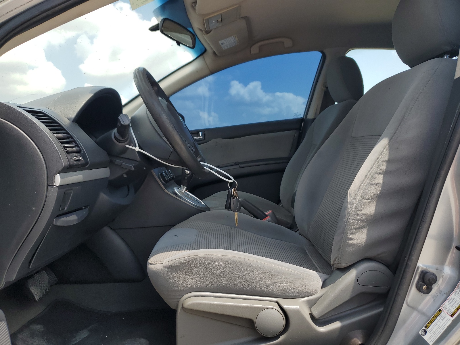 3N1AB6AP9AL646626 2010 Nissan Sentra 2.0