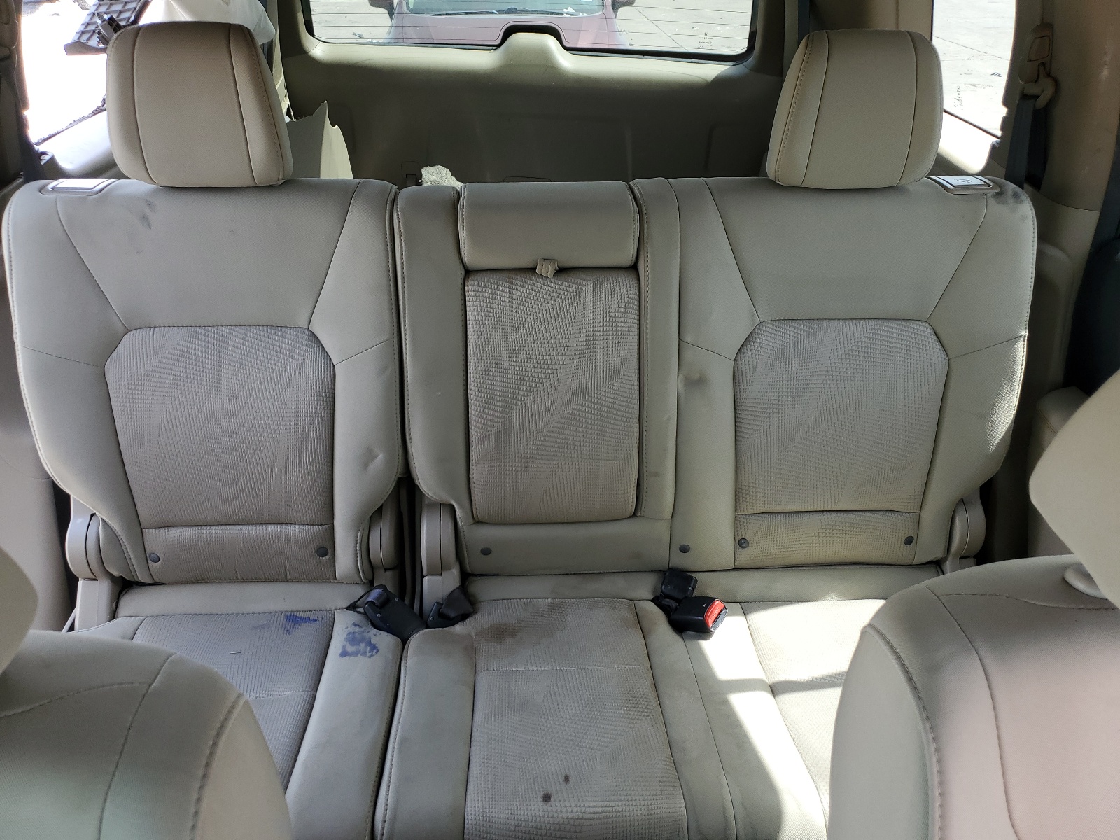 5FNYF3H22EB010854 2014 Honda Pilot Lx