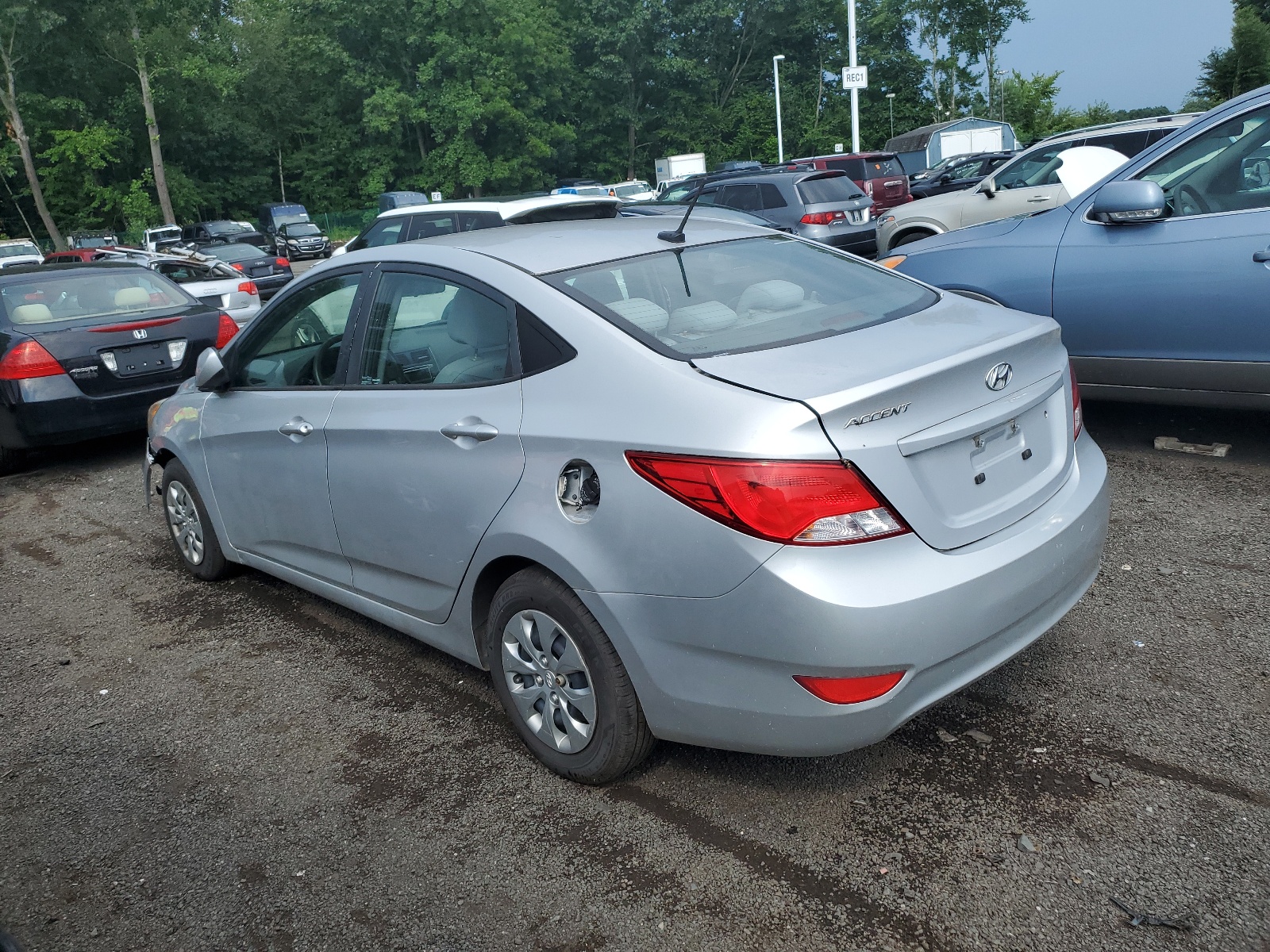 2017 Hyundai Accent Se vin: KMHCT4AE1HU279125