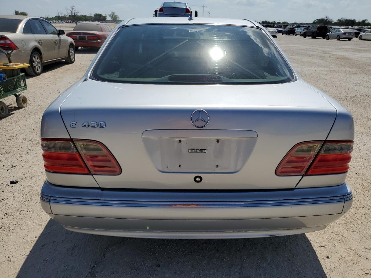 2000 Mercedes-Benz E 430 VIN: WDBJF70JXYB110511 Lot: 66470934