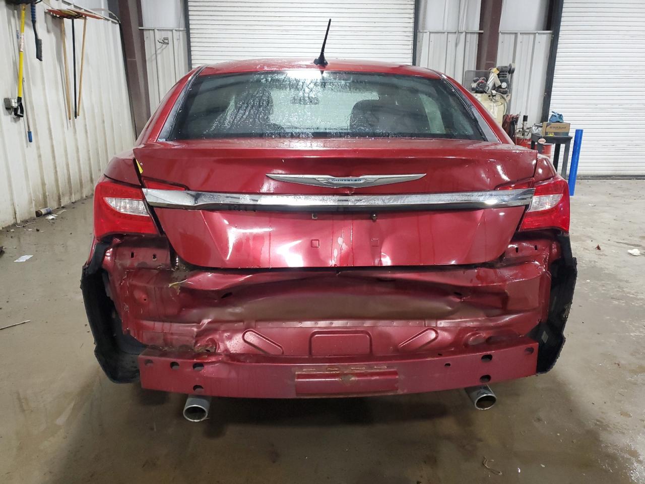 2012 Chrysler 200 Touring VIN: 1C3CCBBG5CN329301 Lot: 66370444