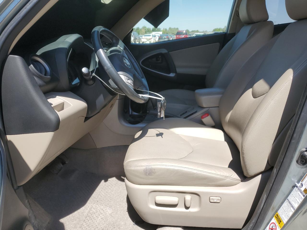 2008 Toyota Rav4 Limited VIN: JTMBK31V286030513 Lot: 64775344