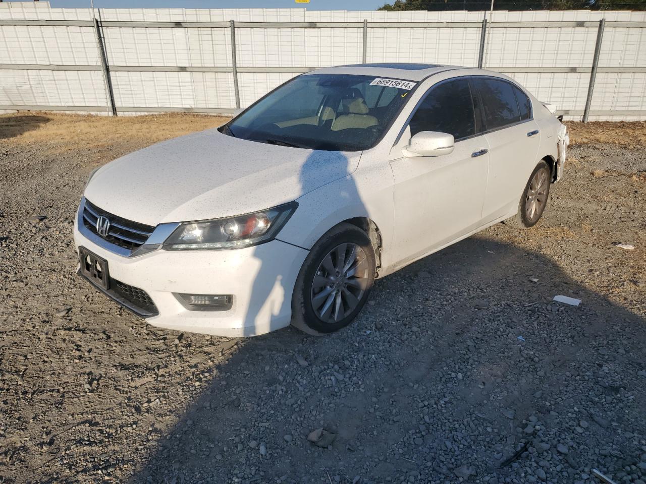 1HGCR3F82FA030669 2015 HONDA ACCORD - Image 1