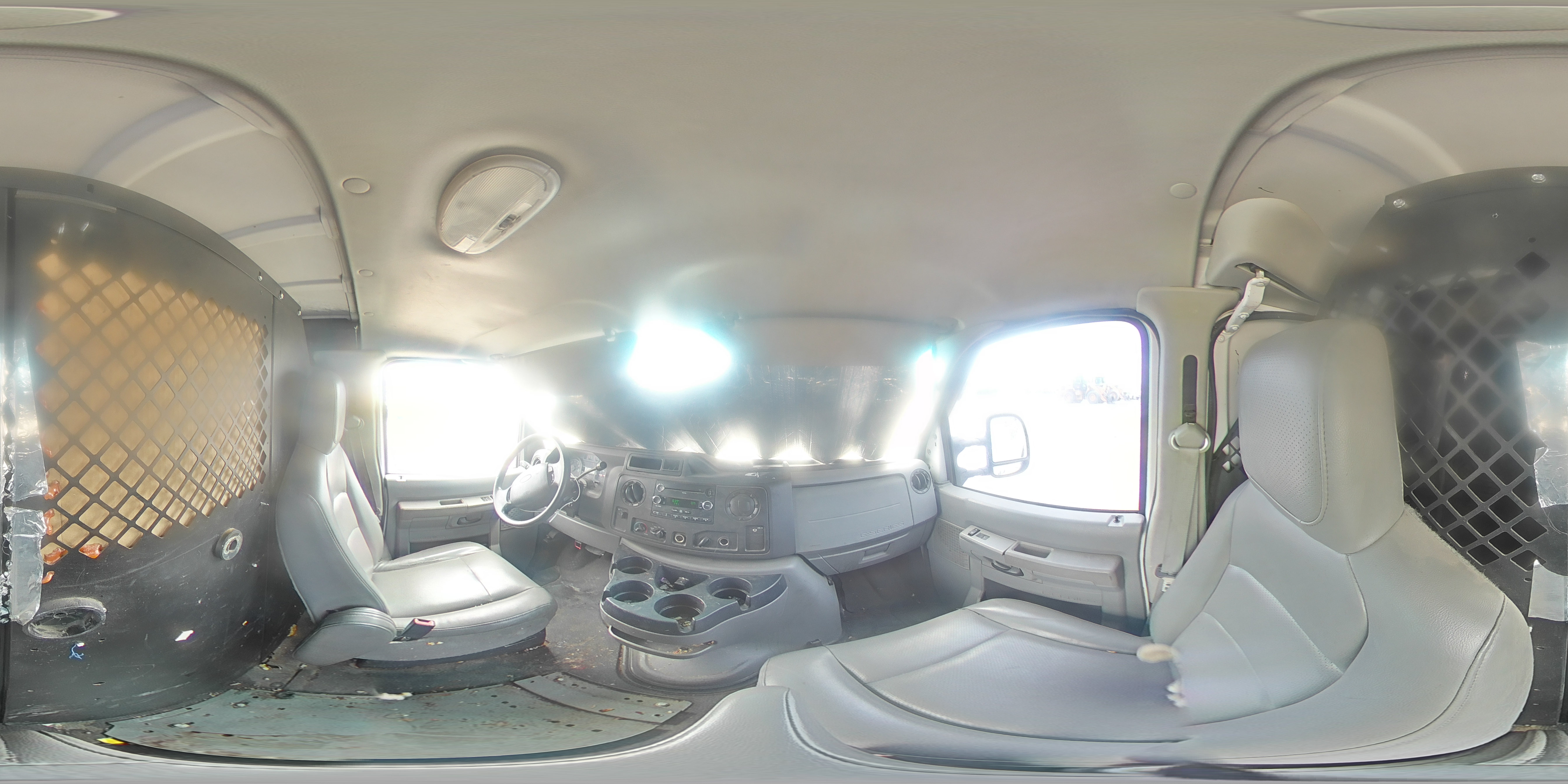 2009 Ford Econoline E350 Super Duty Van VIN: 1FTSE34L49DA63348 Lot: 65947314