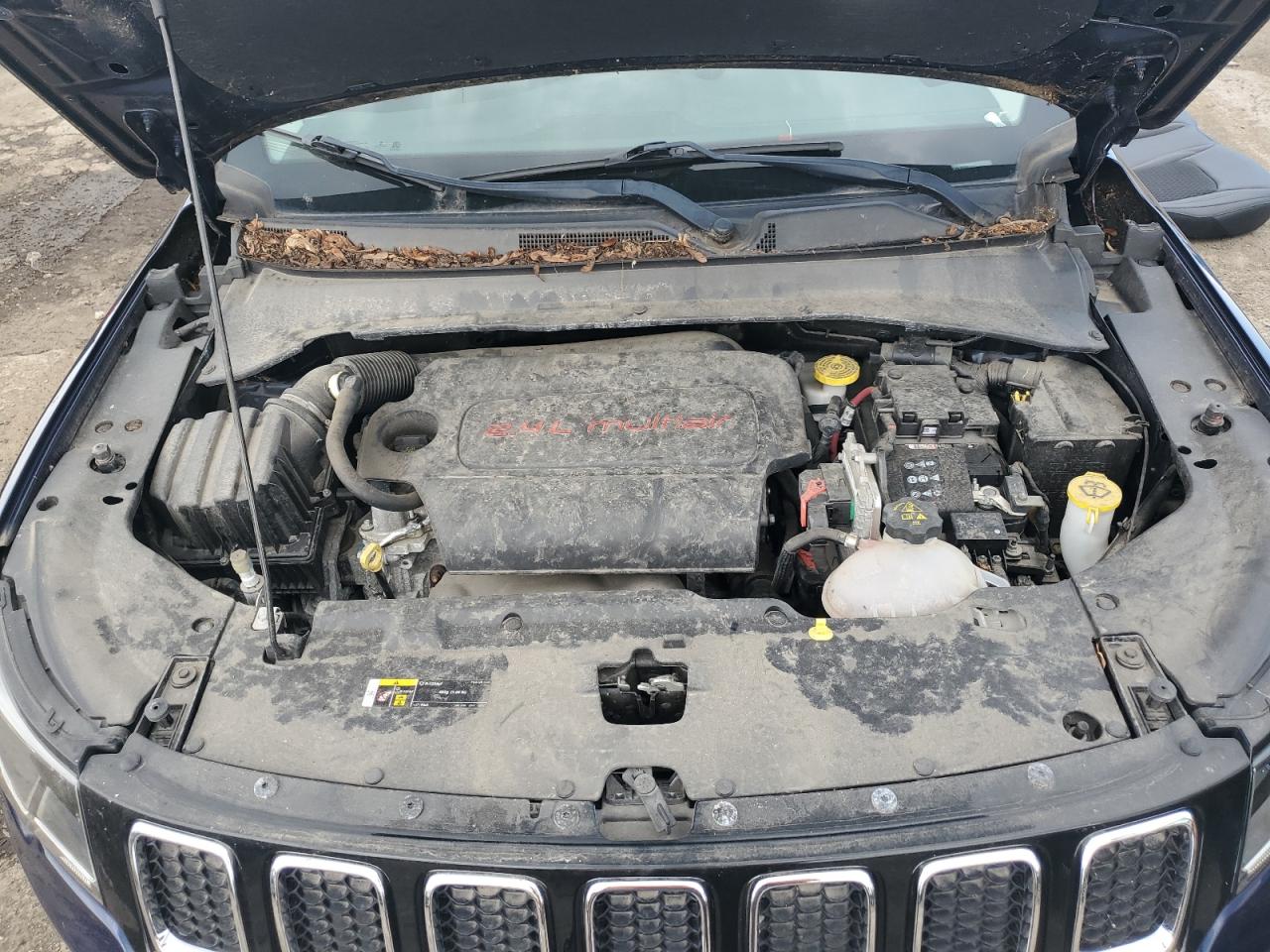 2018 Jeep Compass Latitude VIN: 3C4NJDBB7JT270422 Lot: 65493104