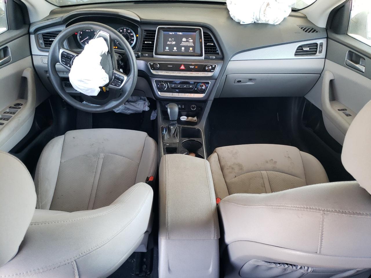2019 Hyundai Sonata - Image 15
