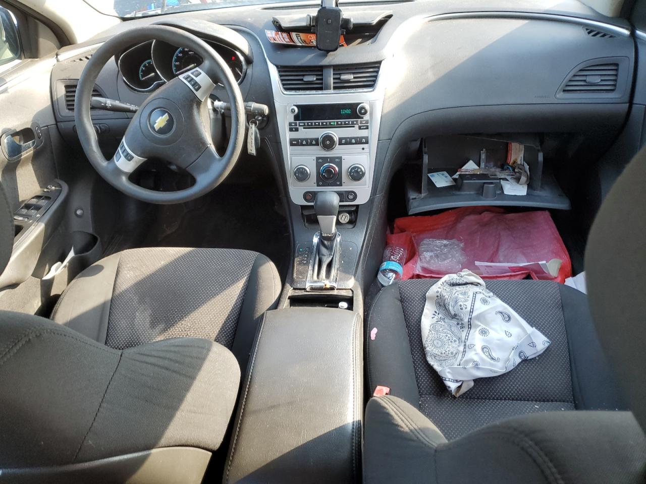 2011 Chevrolet Malibu - Image 8