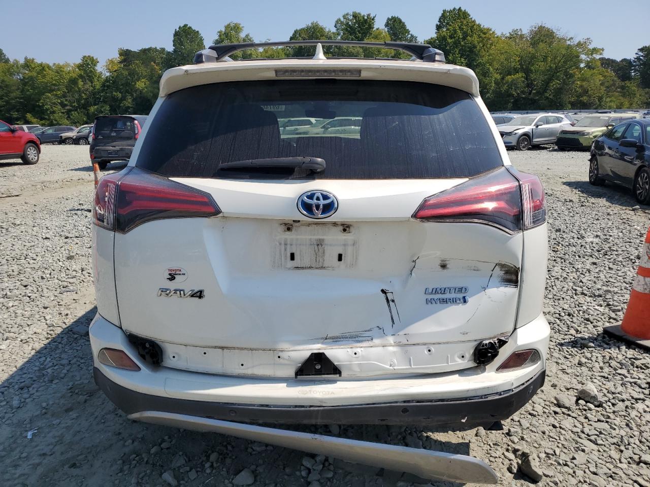 JTMDJREV2HD150428 2017 Toyota Rav4 Hv Limited