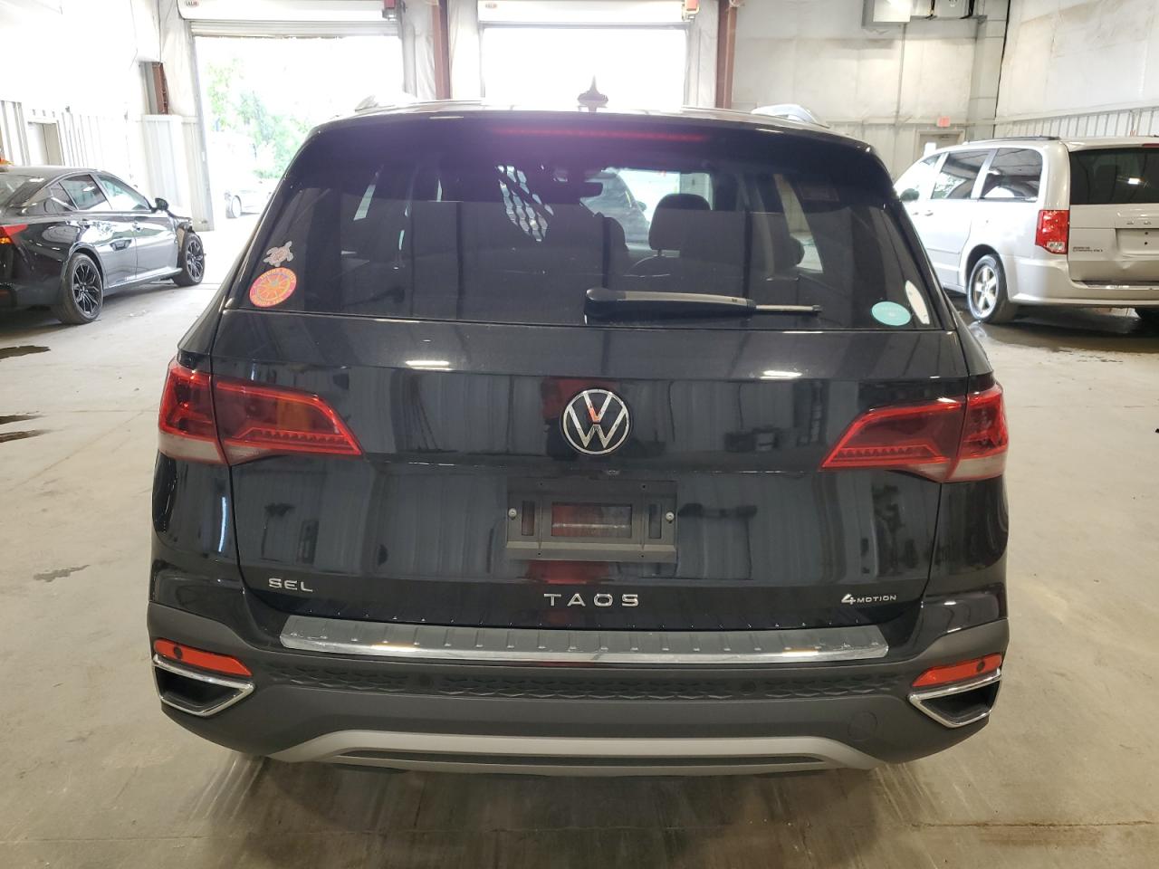 3VV2X7B27PM307380 2023 Volkswagen Taos Sel