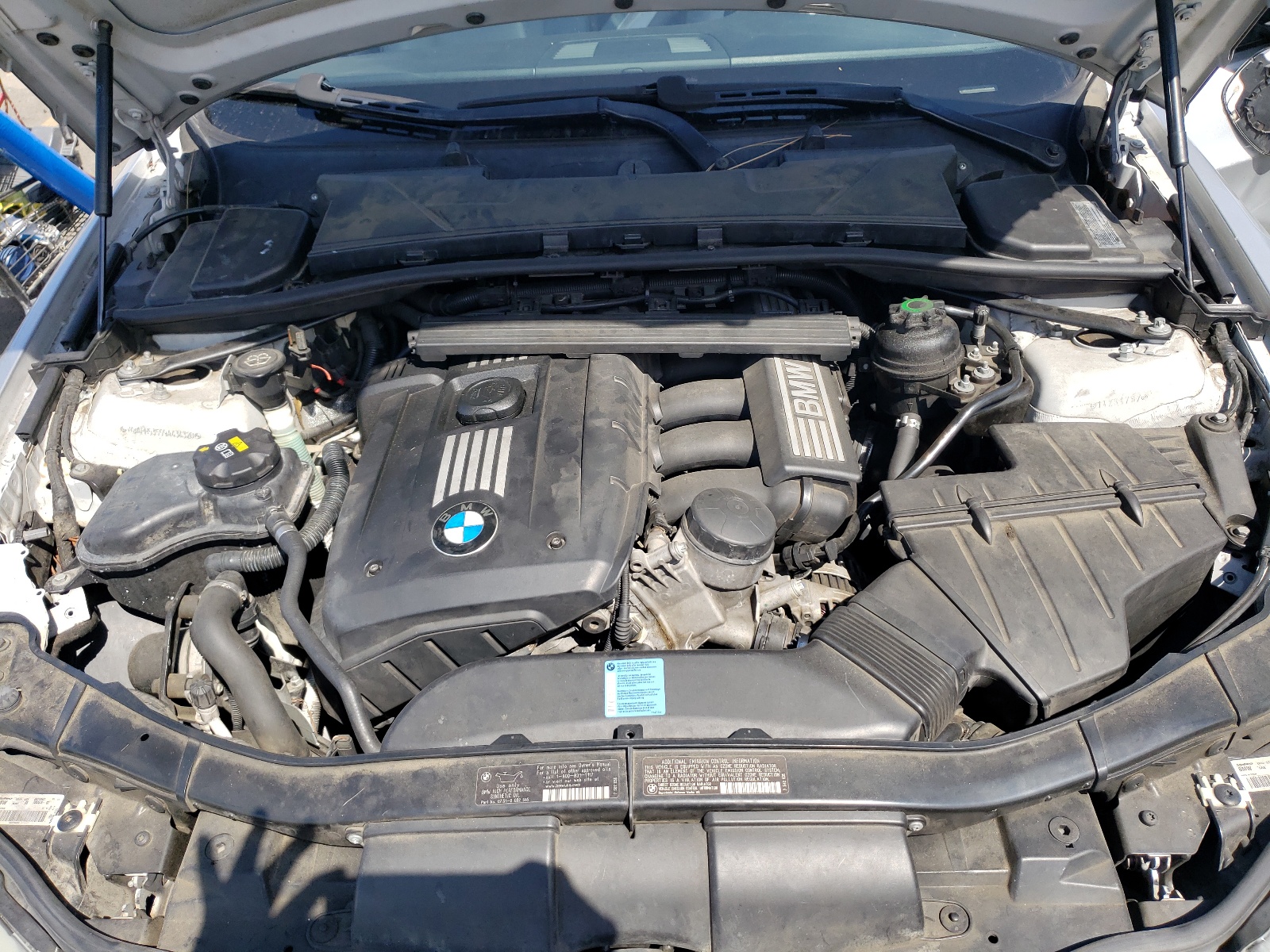 WBAPH53559A434320 2009 BMW 328 I Sulev