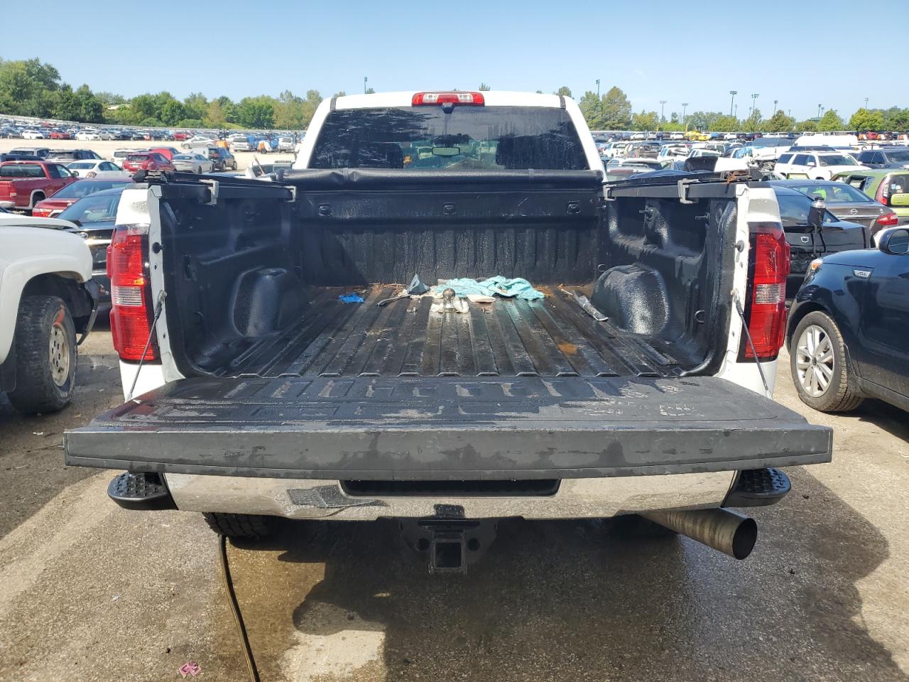 1GT12YE88FF665746 2015 GMC Sierra K2500 Sle