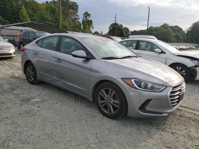  HYUNDAI ELANTRA 2017 Srebrny