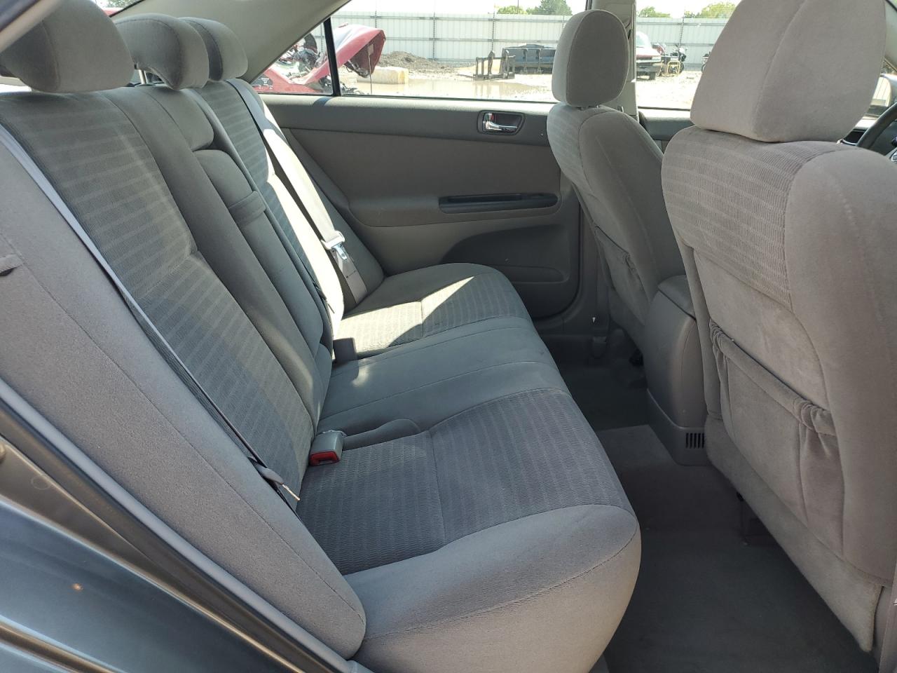 2005 Toyota Camry Le VIN: 4T1BE32K95U555129 Lot: 65896194