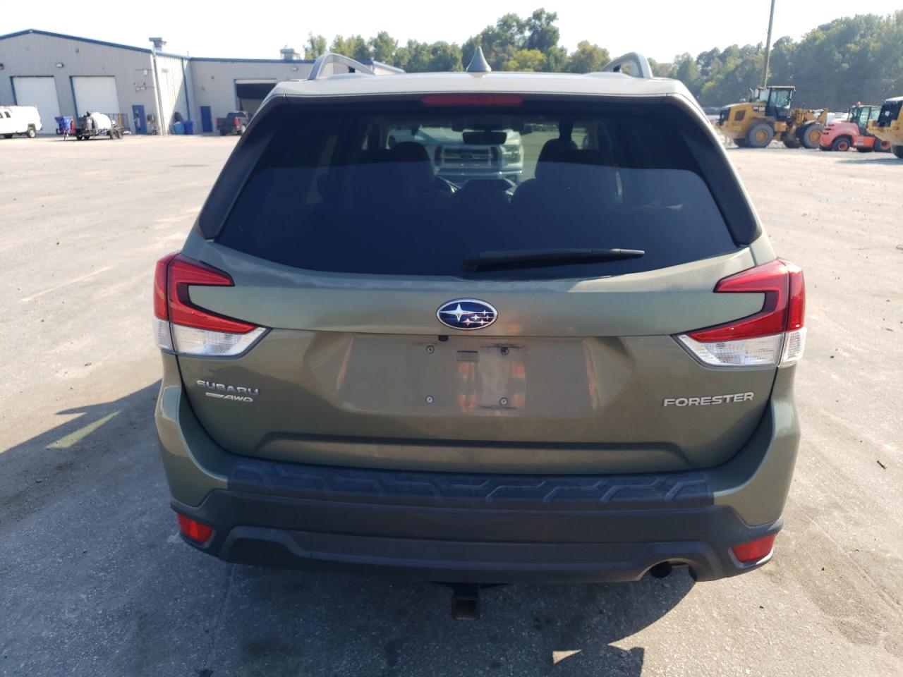 2019 Subaru Forester Premium VIN: JF2SKAGC4KH489923 Lot: 69229494