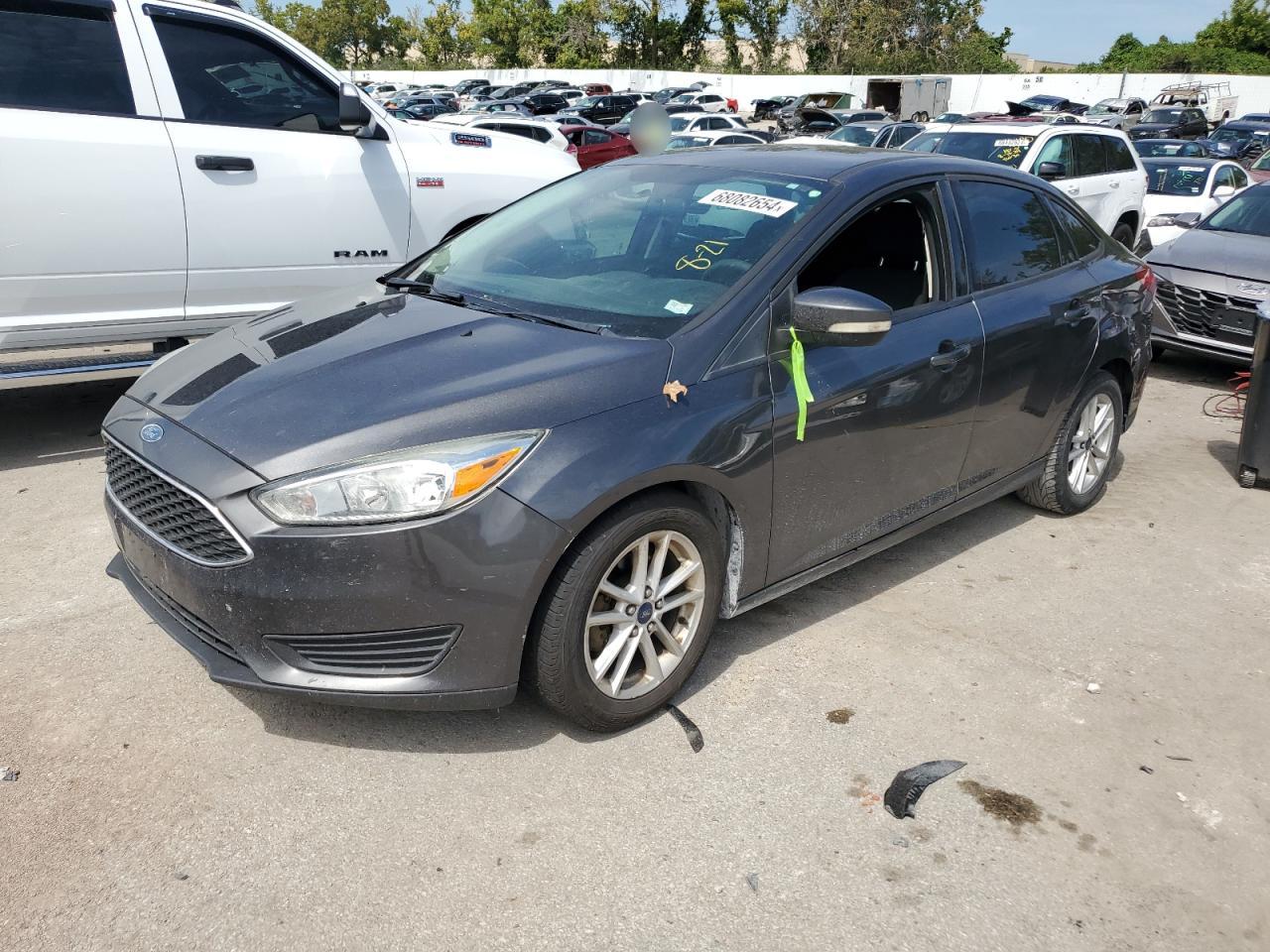 1FADP3F24FL304906 2015 Ford Focus Se