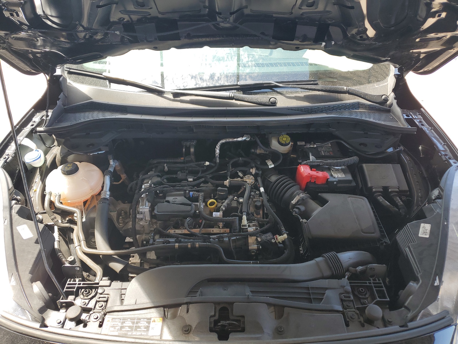 1FMCU0G69NUA16883 2022 Ford Escape Se