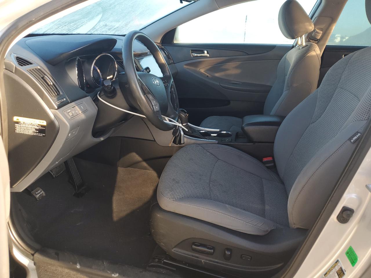 2014 Hyundai Sonata Gls VIN: 5NPEB4AC7EH913140 Lot: 65897735