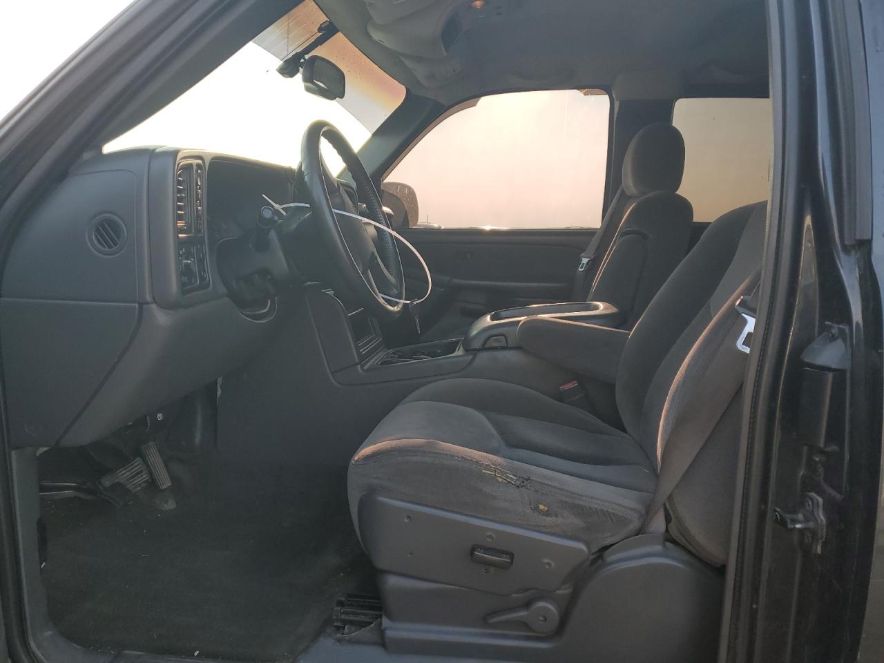 2003 GMC New Sierra K1500 VIN: 2GTEK19T531298556 Lot: 67139784