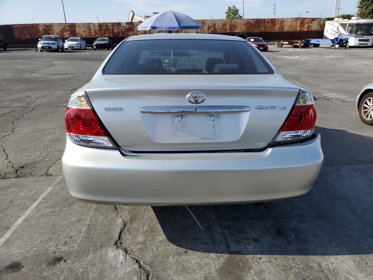 2005 Toyota Camry Le VIN: 4T1BE32K65U095136 Lot: 66620604