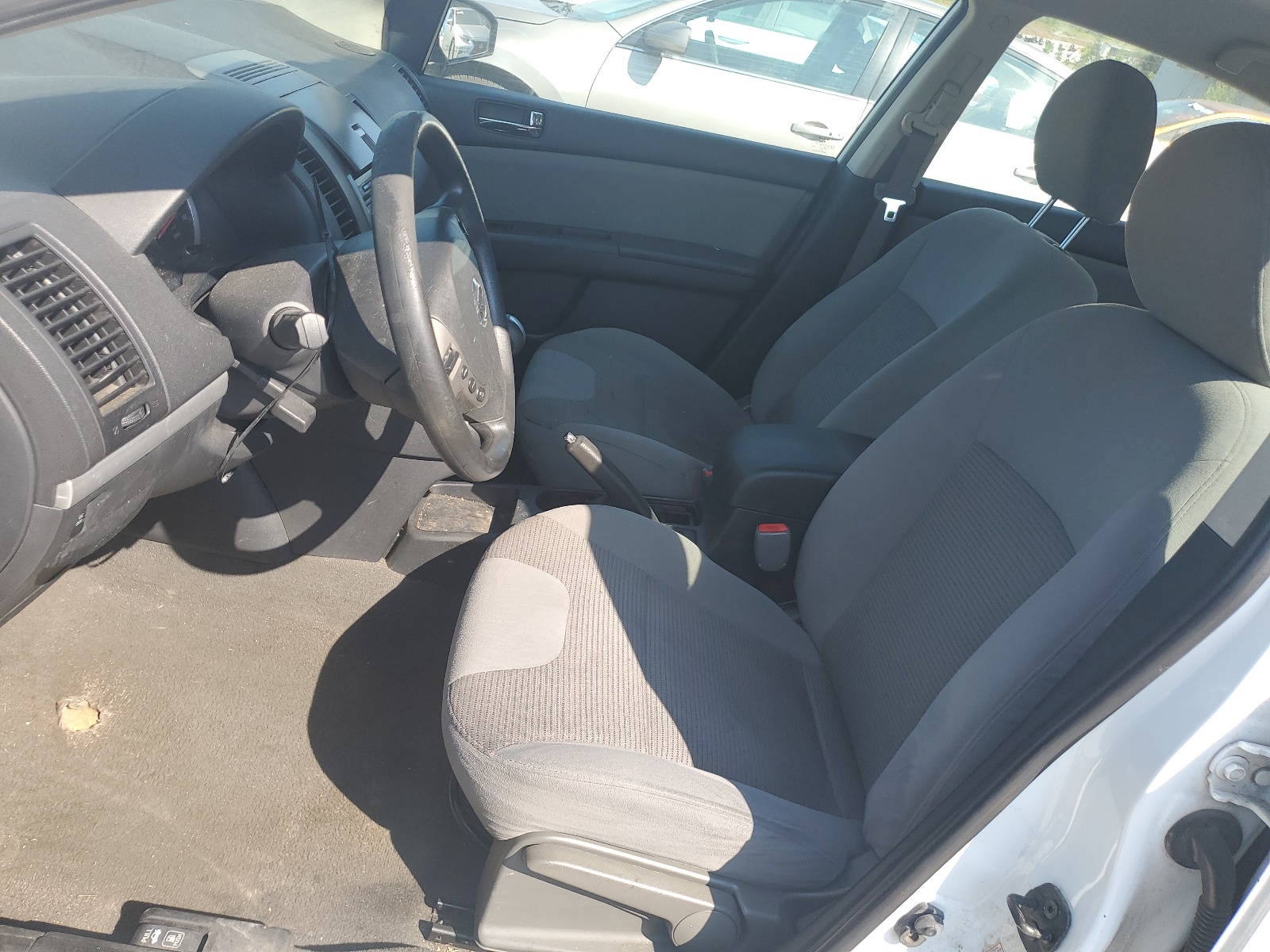 3N1AB6AP3BL695001 2011 Nissan Sentra 2.0